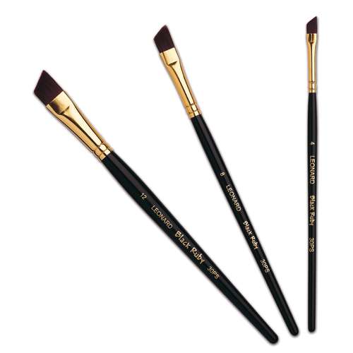 Léonard | Black Ruby Chisel brushes — series 30PS 